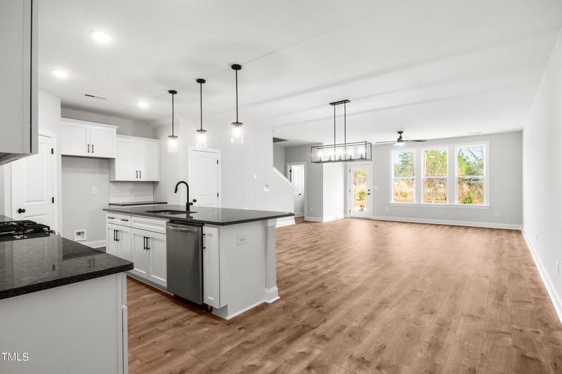 8950 Kennebec Crossing Dr, Angier, NC 27501