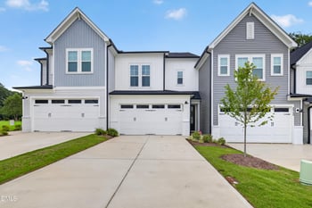 8952 Kennebec Crossing Dr, Angier, NC 27501