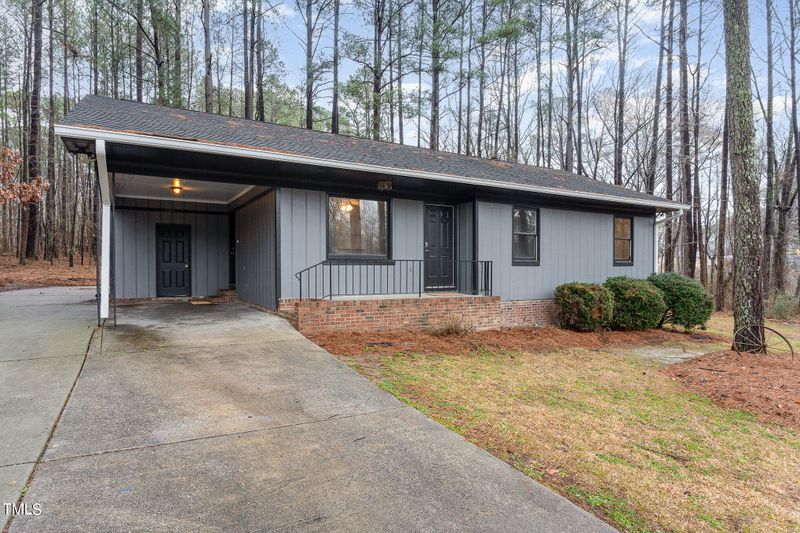 8952 Old Cascade Dr, Garner, NC 27529