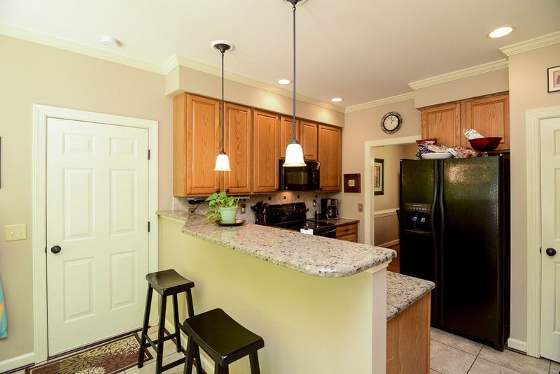 8952 Willow Trace Ct, Apex, NC 27539