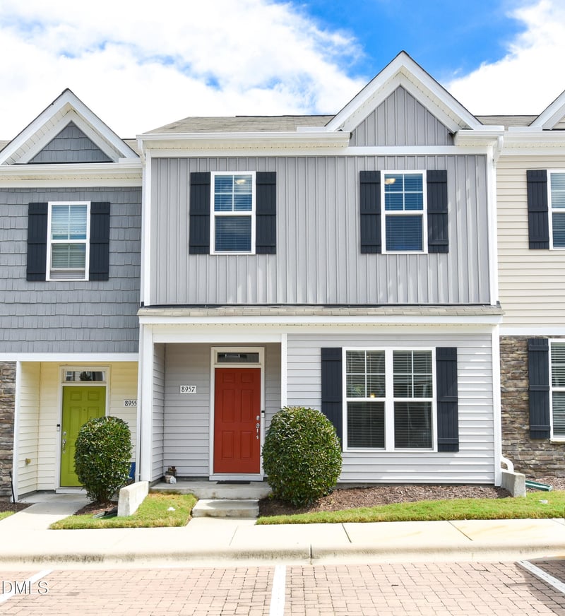 8957 Commons Townes Dr, Raleigh, NC 27616
