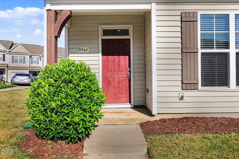 8960 Commons Townes Dr, Raleigh, NC 27616