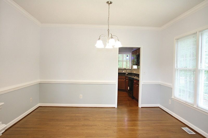 898 Loop Rd, Clayton, NC 27527