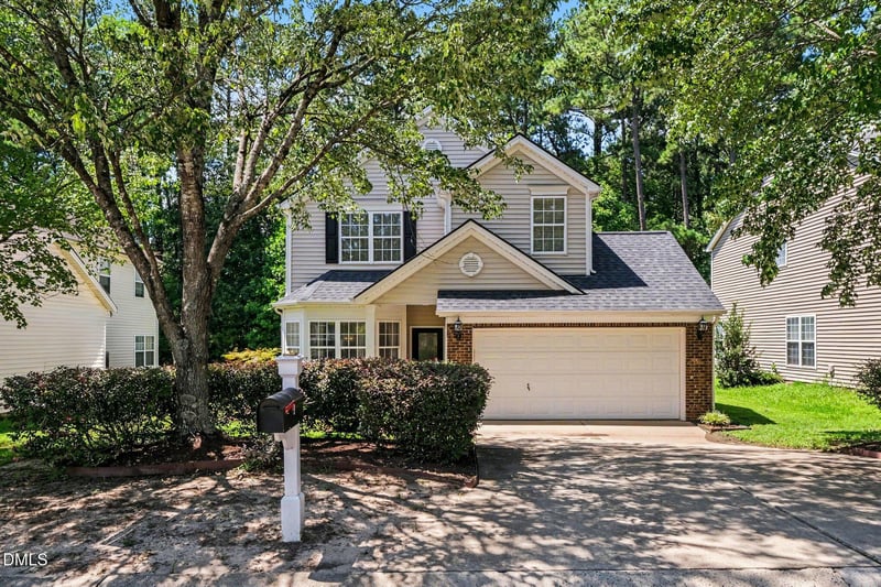 9 Alexis Ct, Durham, NC 27703