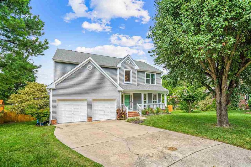 9 Cameroons Pl, Durham, NC 27703