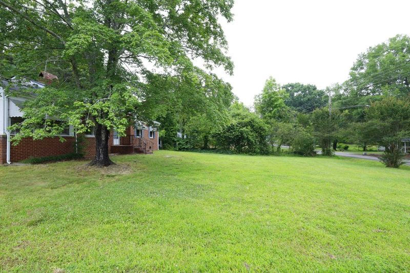 9 Clegg St, Franklinton, NC 27525