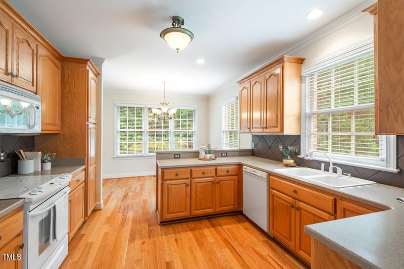 9 Clyde Ct, Durham, NC 27712