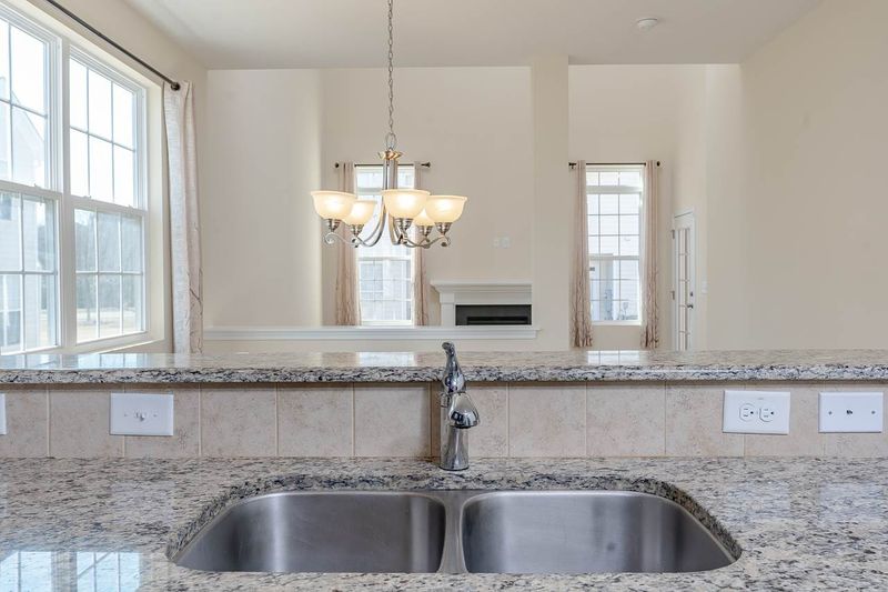 9 Daly Ct, Durham, NC 27705