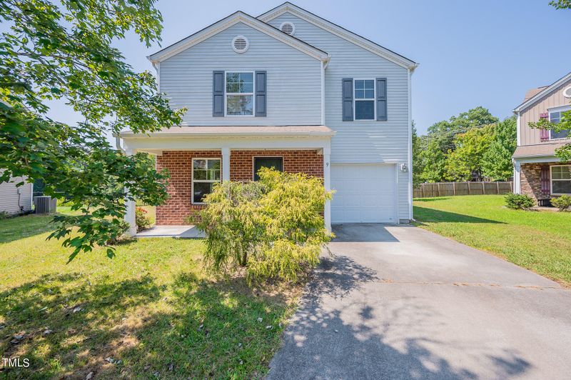 9 Duck Pond Ct, Durham, NC 27703