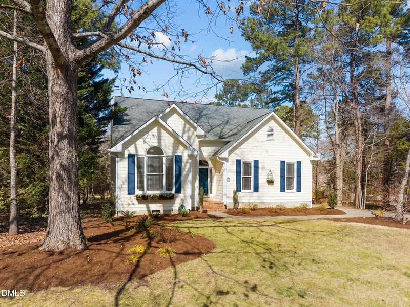 9 Eastwind Pl, Chapel Hill, NC 27517