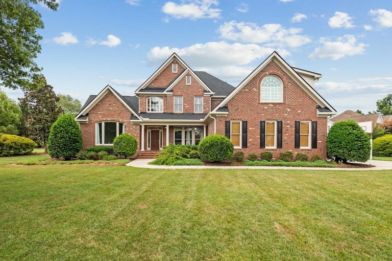 9 Goldenrod Pl, Durham, NC 27705