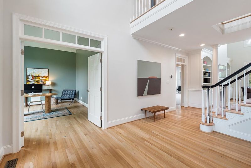 9 Goldenrod Pl, Durham, NC 27705