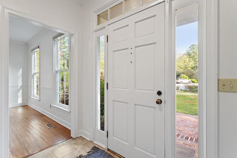 9 Hampton Hill Pl, Chapel Hill, NC 27517