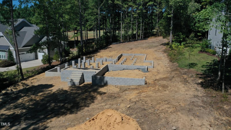9 High Ridge Ln, Pittsboro, NC 27312