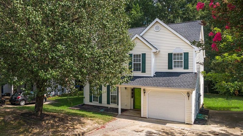 9 S Indian Creek Pl, Durham, NC 27703