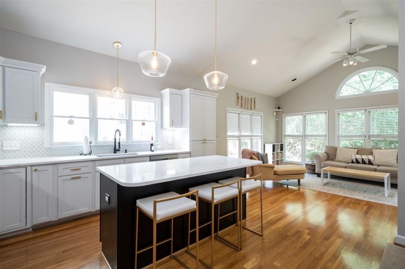 9 Marchmont Ct, Durham, NC 27705