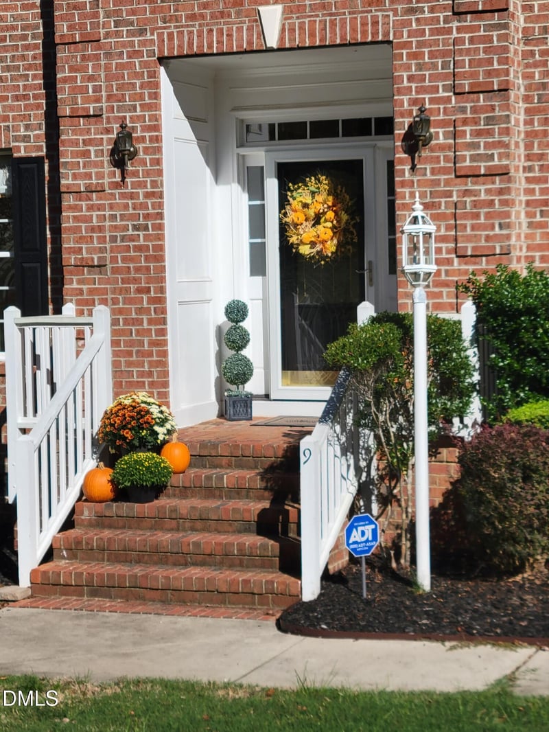 9 Monteith Ct, Durham, NC 27713