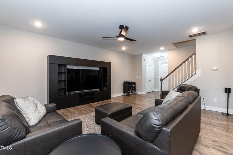 9 Moss Side Ter, Durham, NC 27703