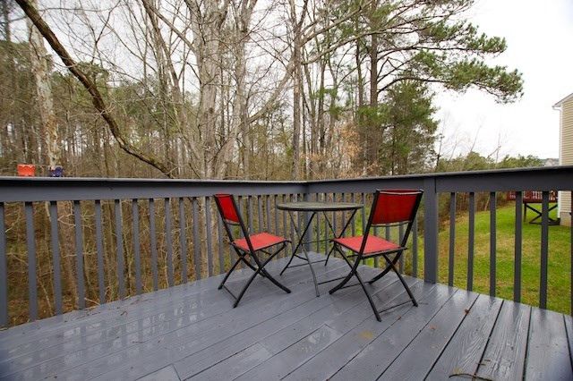 9 Newtown Ct, Durham, NC 27713