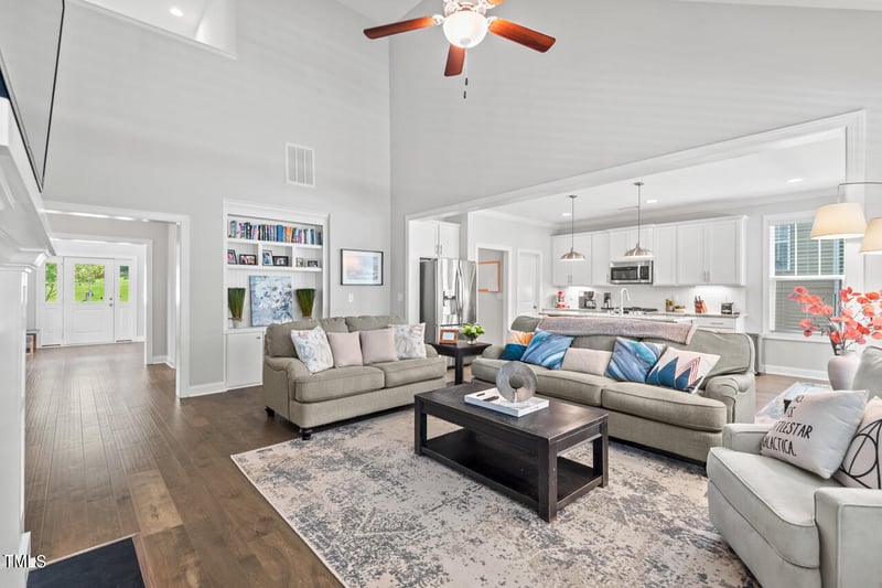 9 Persimmon Ct, Durham, NC 27712