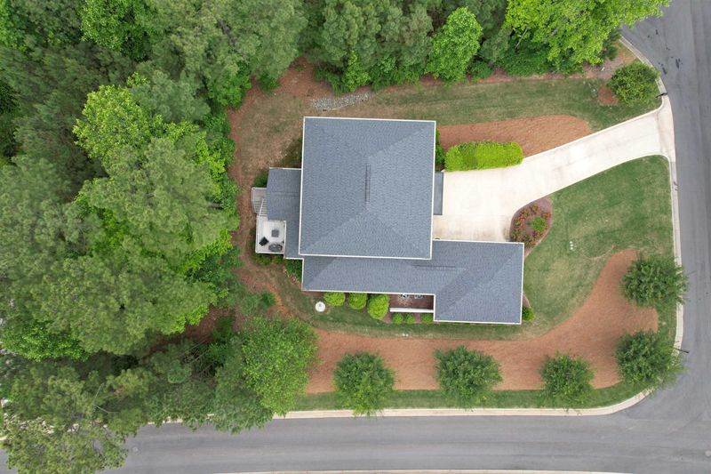 9 Pin Tail Ct, Pittsboro, NC 27312