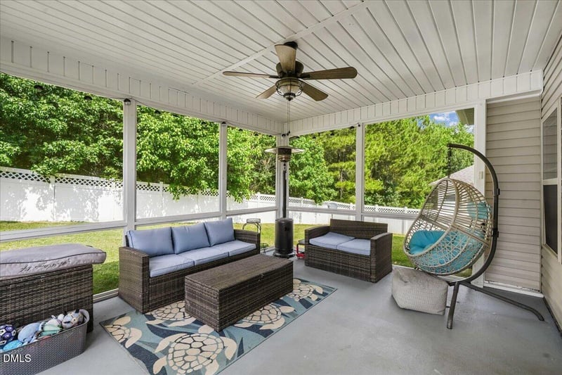 9 Rock Oak Ct, Clayton, NC 27527