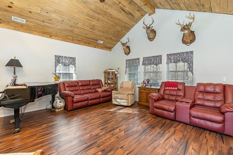 9 Runneymede Pl, Smithfield, NC 27577