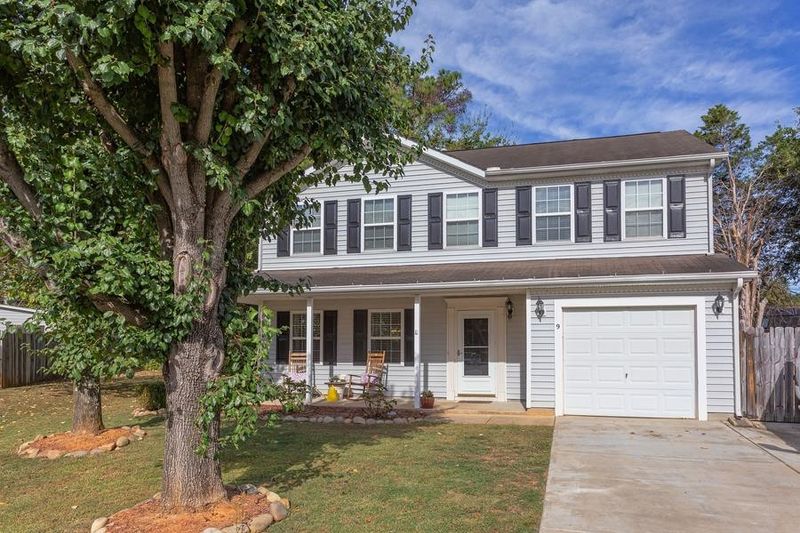 9 Silverstone Dr, Pittsboro, NC 27312