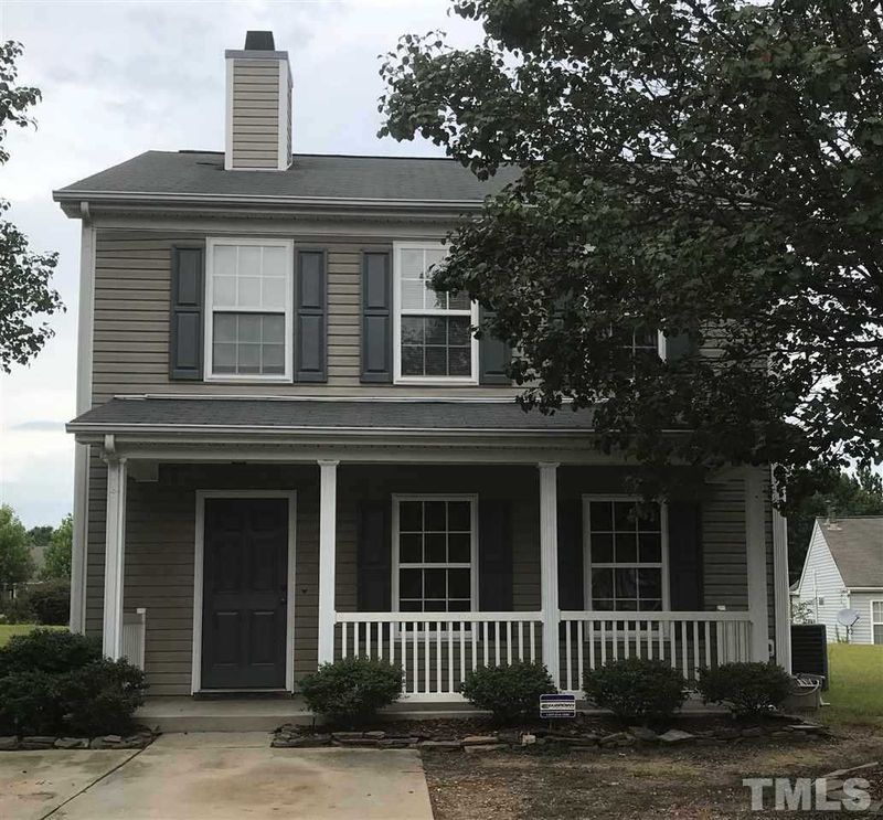 9 Slate Ct, Durham, NC 27703