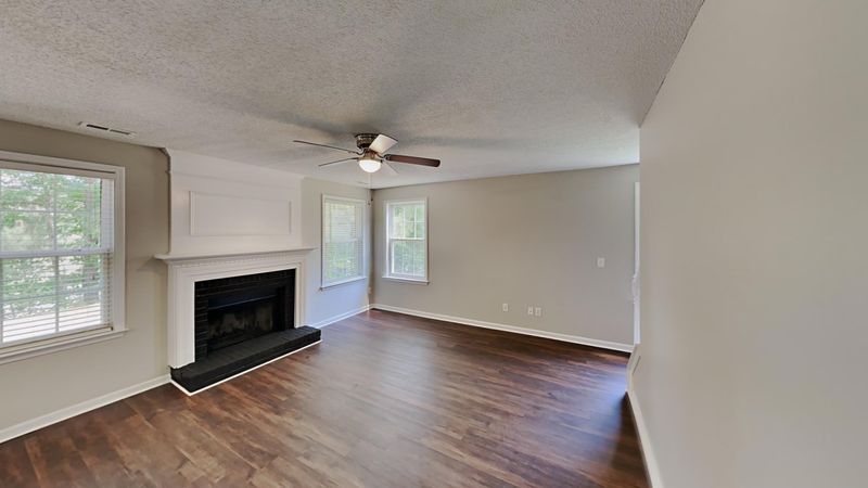 9 Spring Glen Ct, Durham, NC 27703