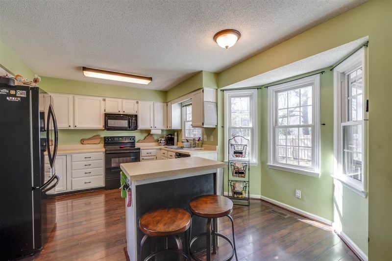 9 Tavern Pl, Durham, NC 27707