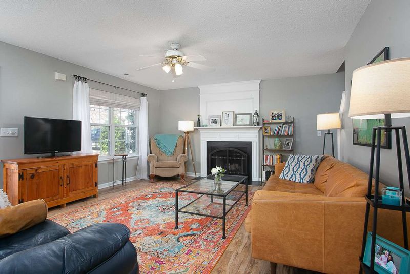 9 Tinsbury Pl, Durham, NC 27713