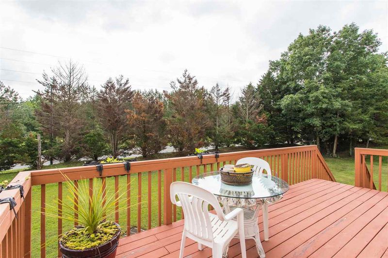 9 Wateroaks Ct, Durham, NC 27703