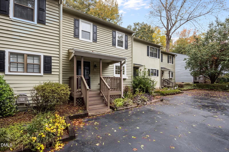 9 Willow Bridge Dr, Durham, NC 27707