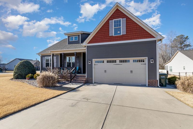 9 Windchime Ct, Clayton, NC 27527