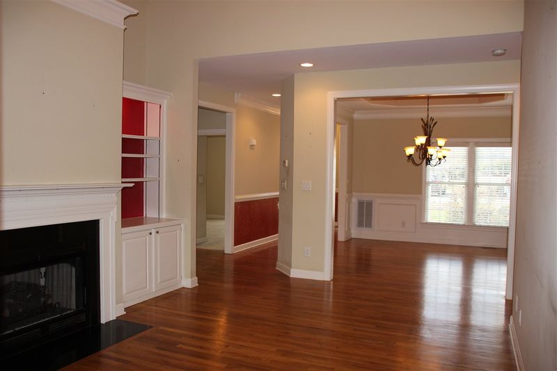 9 York Woods Pl, Durham, NC 27705
