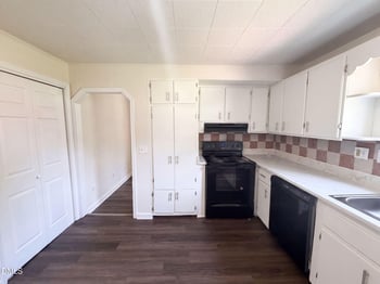 90 Anthony St, Pittsboro, NC 27312