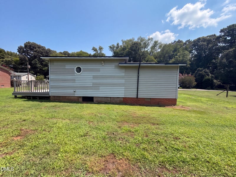 90 Anthony St, Pittsboro, NC 27312
