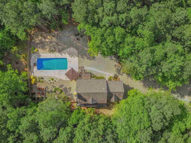 90 Beau Ln, Pittsboro, NC 27312
