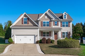 90 Calvert Ct, Clayton, NC 27527