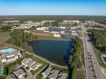 90 Calvert Ct, Clayton, NC 27527