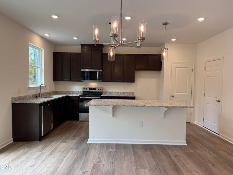 90 Caspian Ct, Lillington, NC 27546