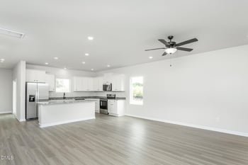 90 Foxton Pl, Angier, NC 27501