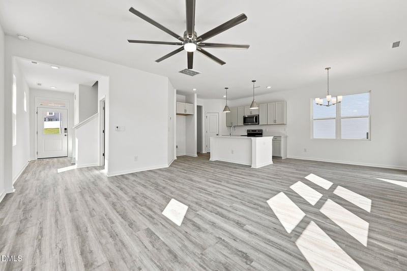 90 Furley St, Sanford, NC 27330
