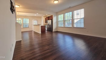 90 Grove Point Dr, Clayton, NC 27527