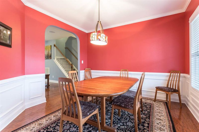 90 E Hackberry Ln, Youngsville, NC 27596