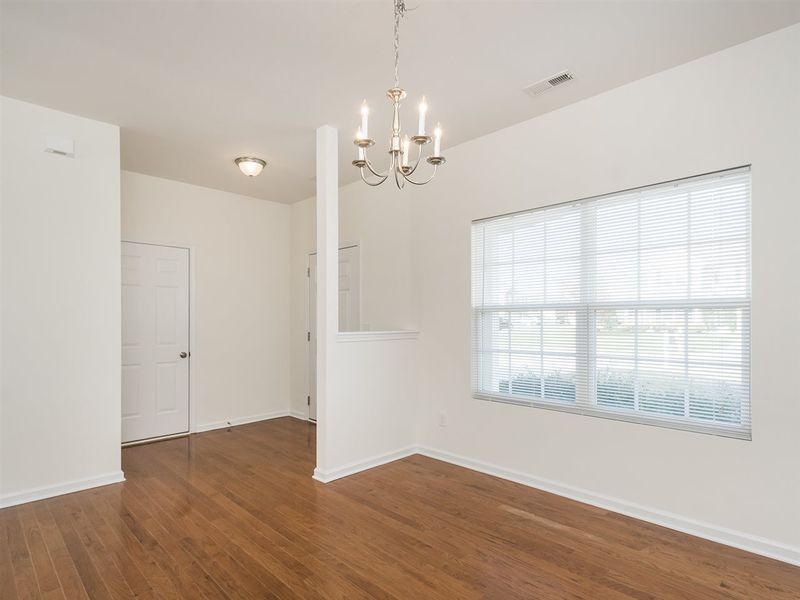 90 Ingle View Ct, Burlington, NC 27215