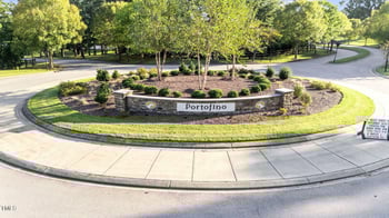 90 Isabella Ct, Clayton, NC 27527