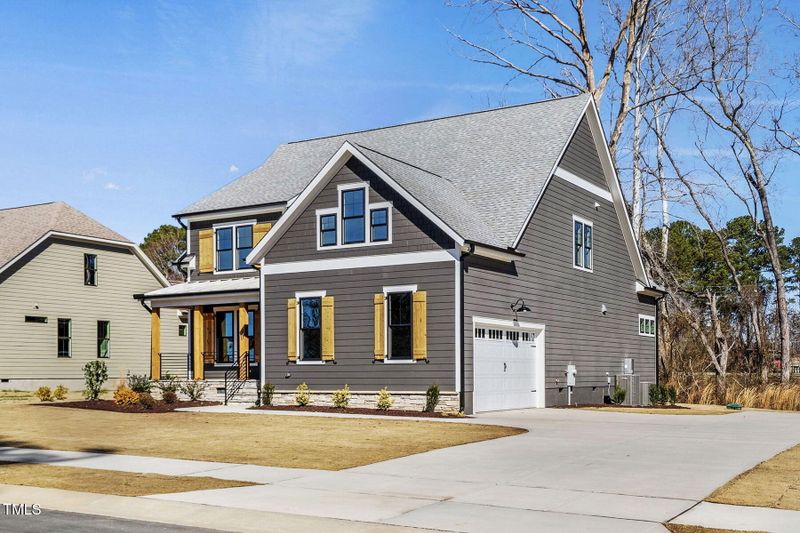 90 Lambert Ln, Fuquay Varina, NC 27526
