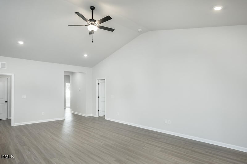 90 Neuse Hollow Ct, Clayton, NC 27527